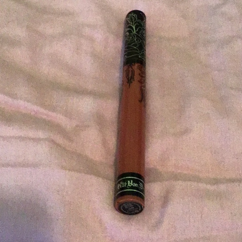 Kat Von D Everlasting Liquid Lipstick